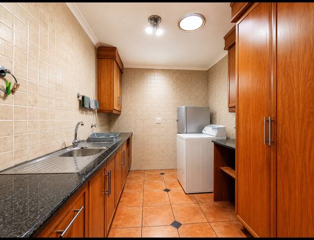 3 BEDROOM TOWNHOUSE FOR SALE IN THREE RIVERS